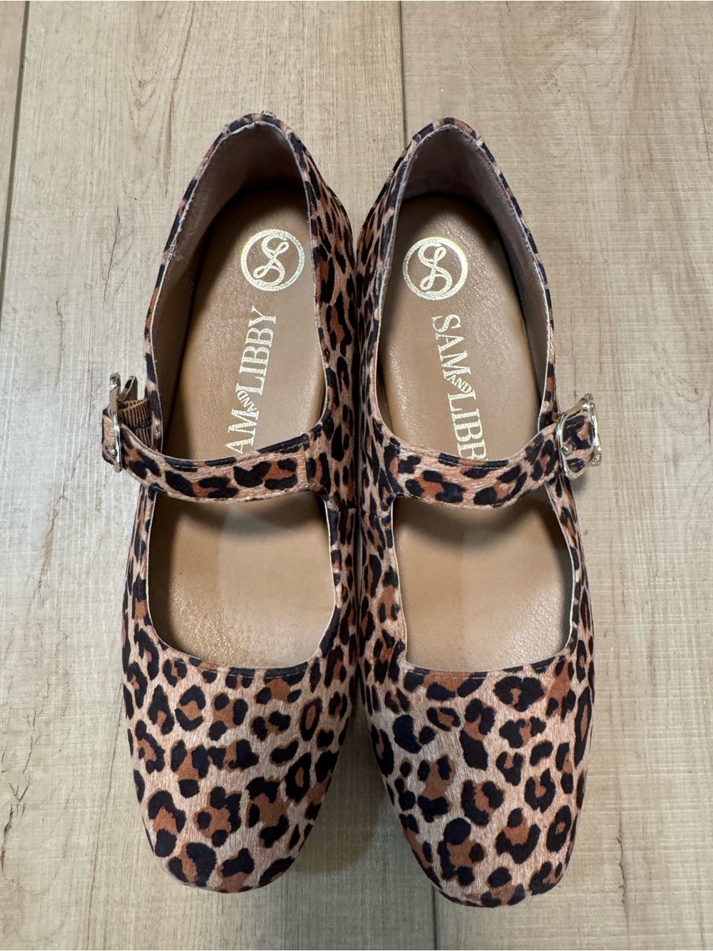 Sam & Libby Leopard Print Mary Jane Flats Size 8 EUC - Picture 2 of 8